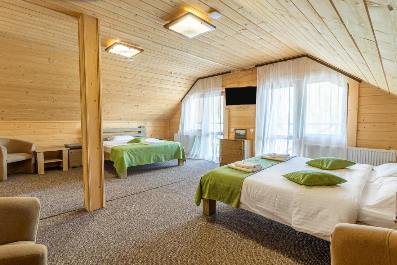 Konopka Guest House Bukovel Eksteriør bilde