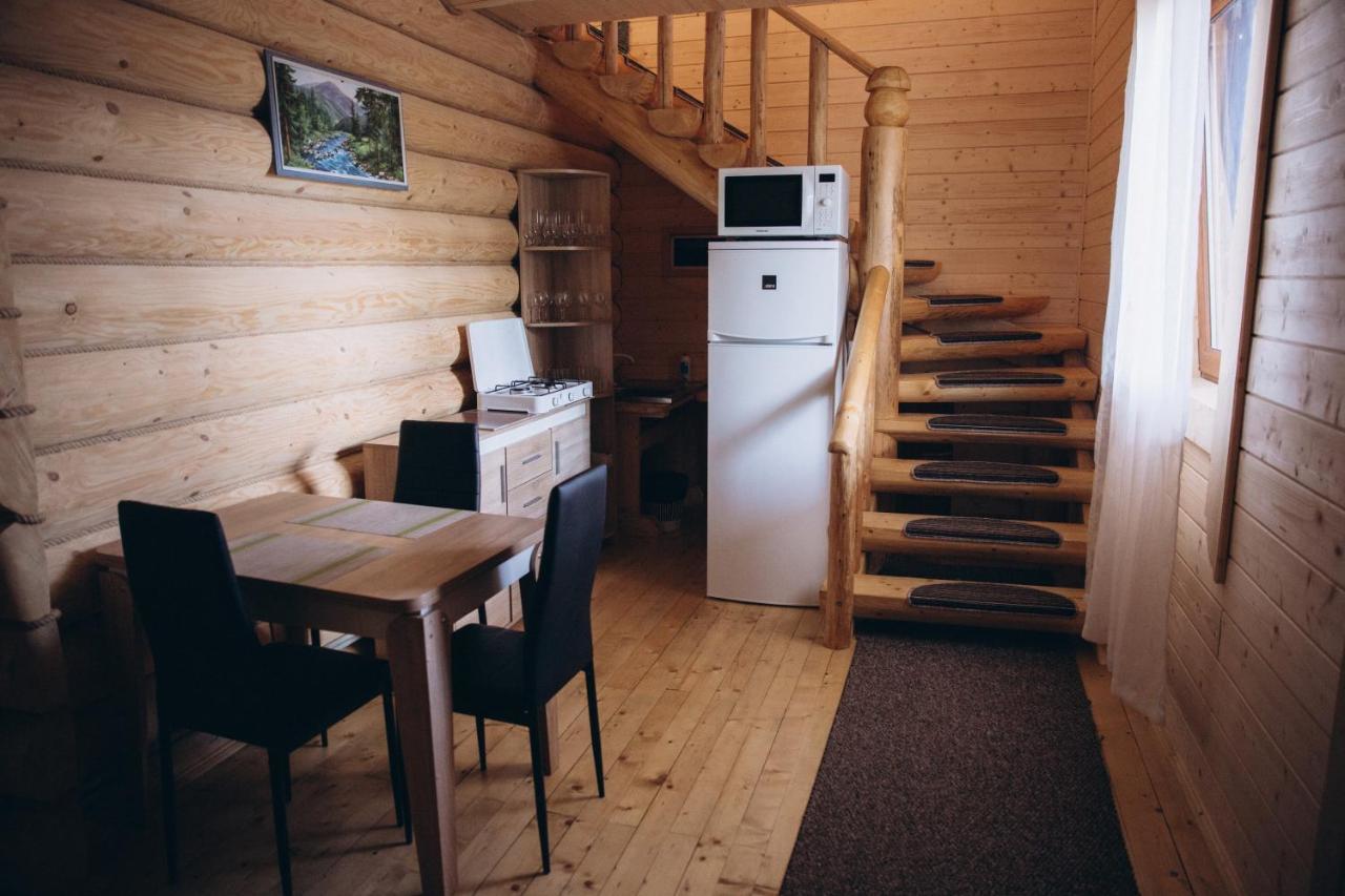 Konopka Guest House Bukovel Eksteriør bilde
