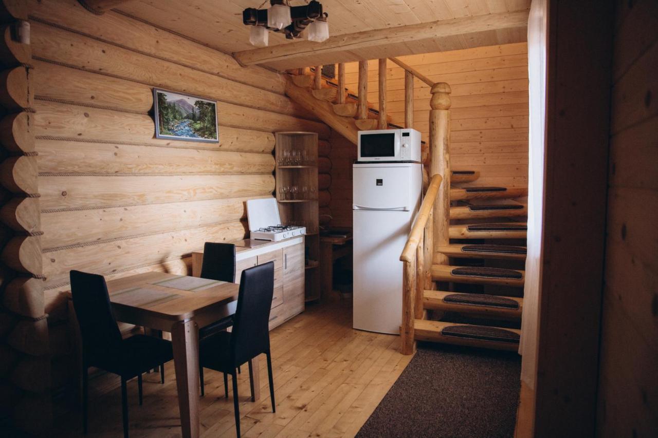 Konopka Guest House Bukovel Eksteriør bilde